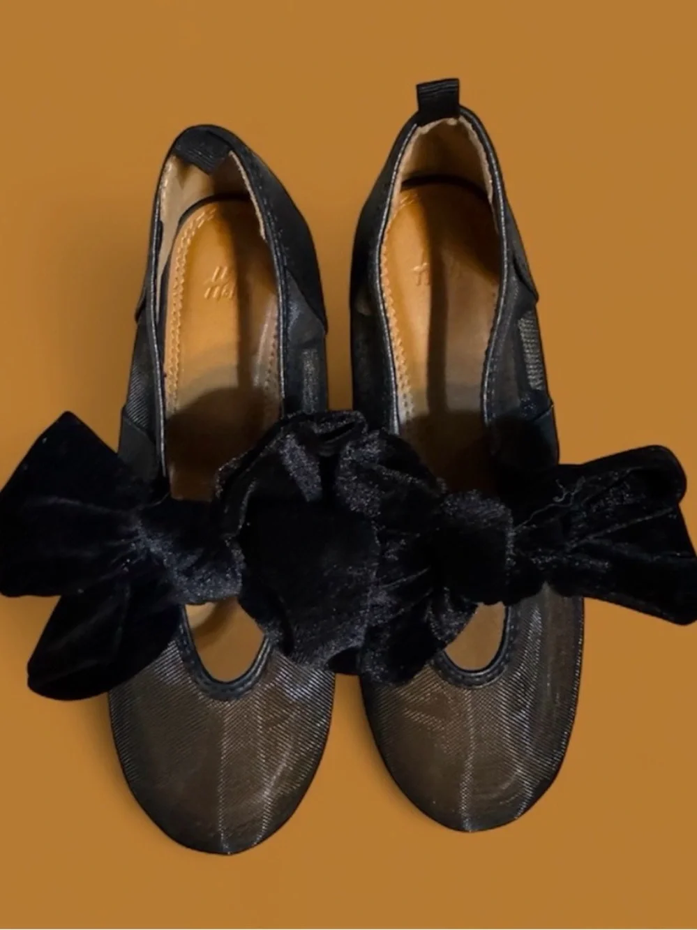 Girls H&M Black Bow Mary Jane Flats - and Blue Butterfly - black 13.5 Blue: 1